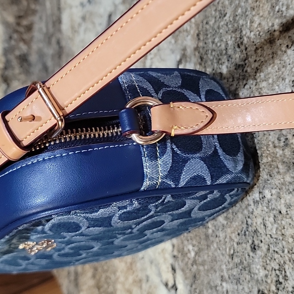 Coach EUC Jamie Camera Bag In Signature Denim - Picture 4 of 10